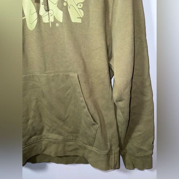 Nike Club Fleece Graphic Pullover Hoodie kids Olive Size M EUC - Picture 4 of 9